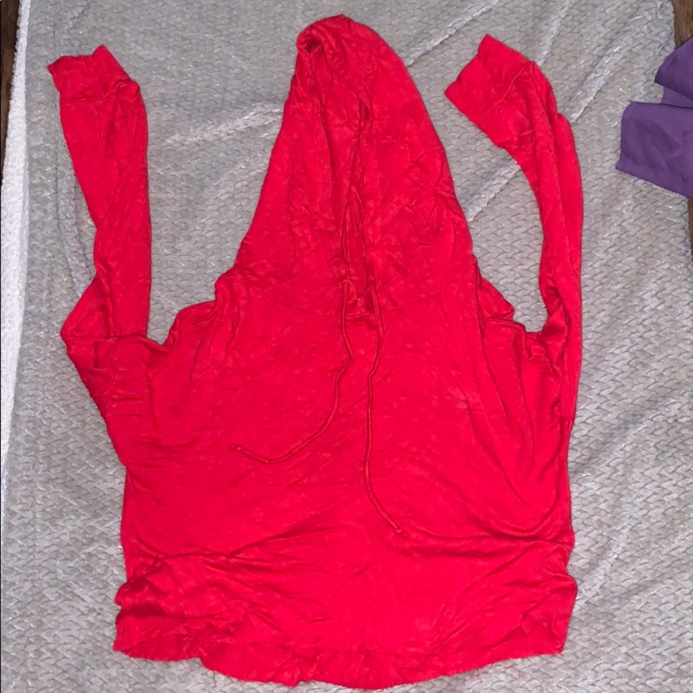 CHARLOTTE RUSSE cropped thin hoodie